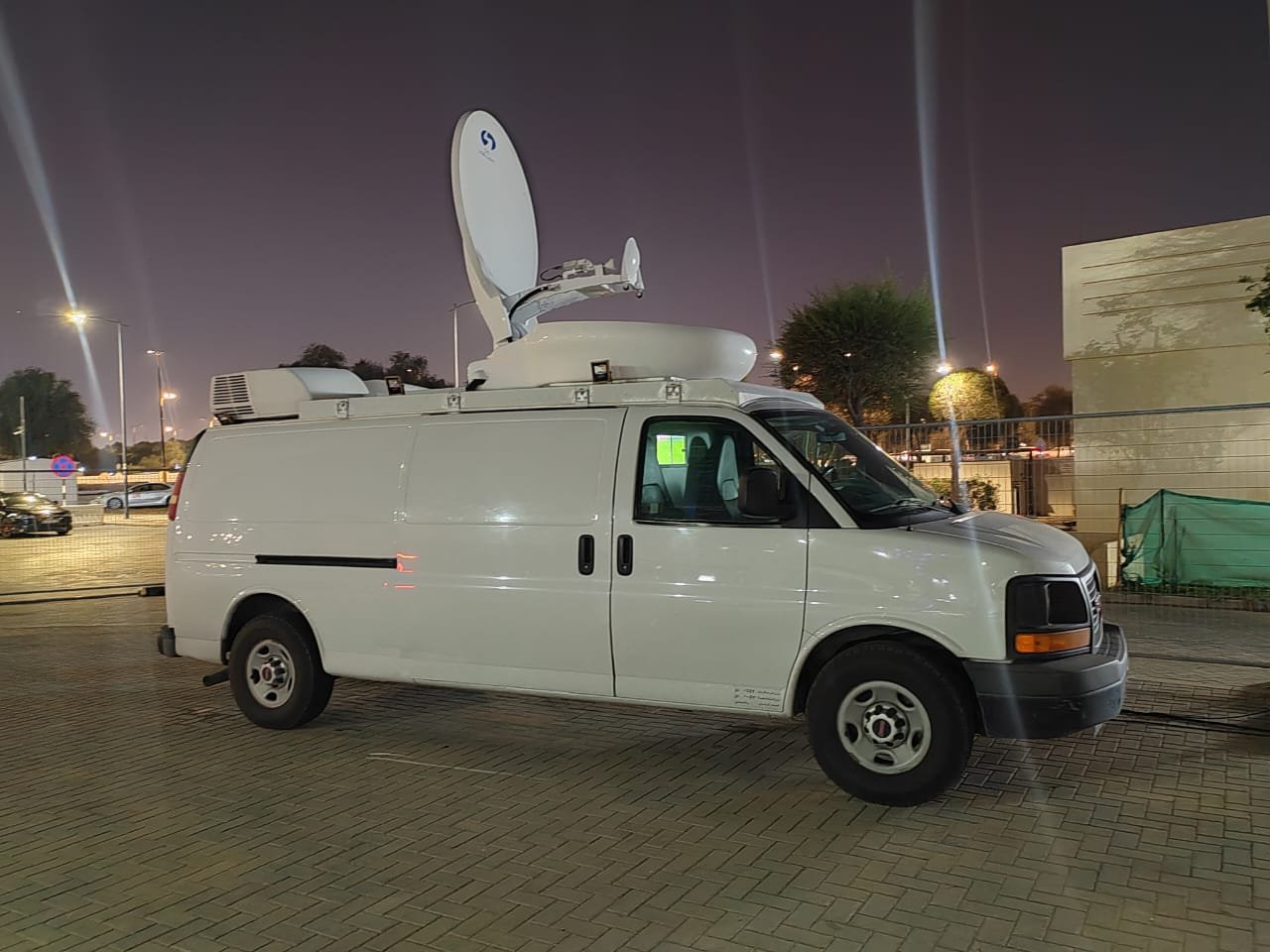 SNG satellite uplink equipment commissioning